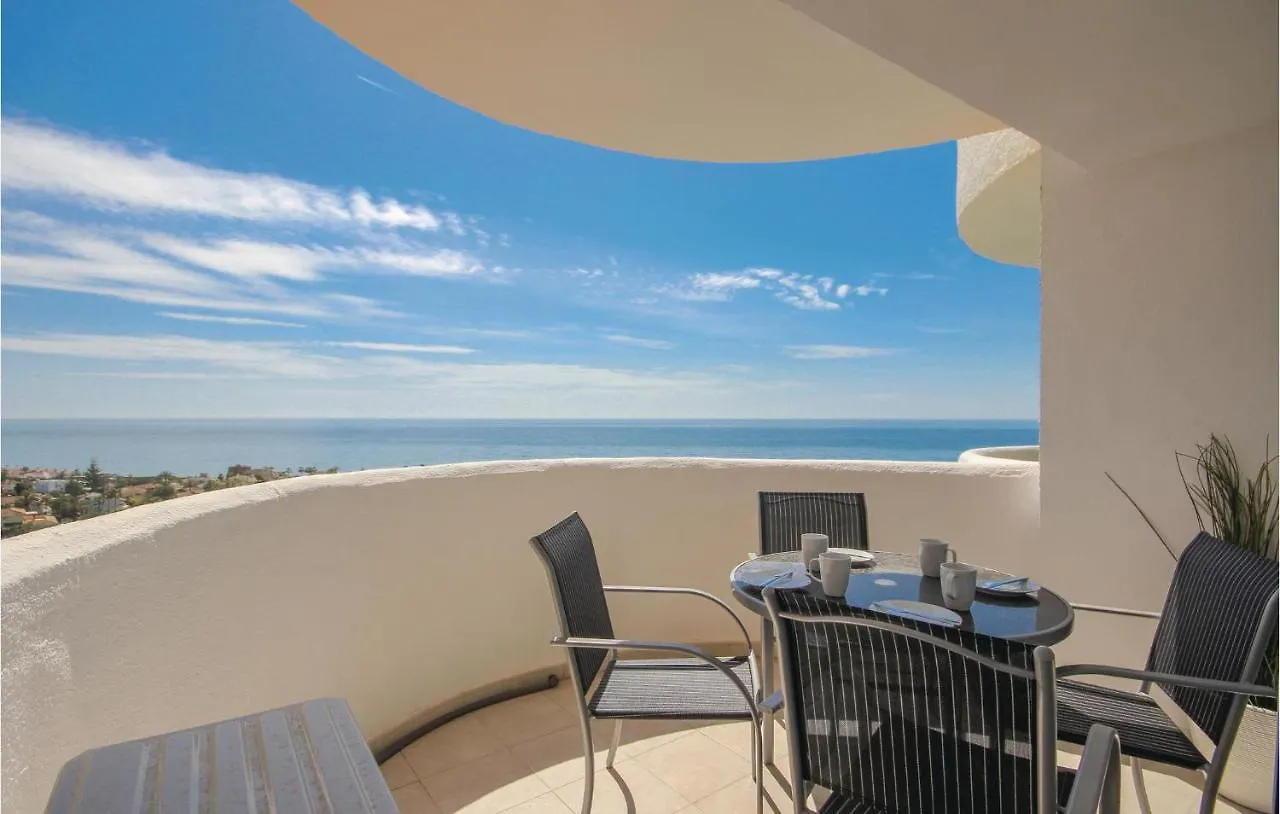 Sunny Apartment In Marbella